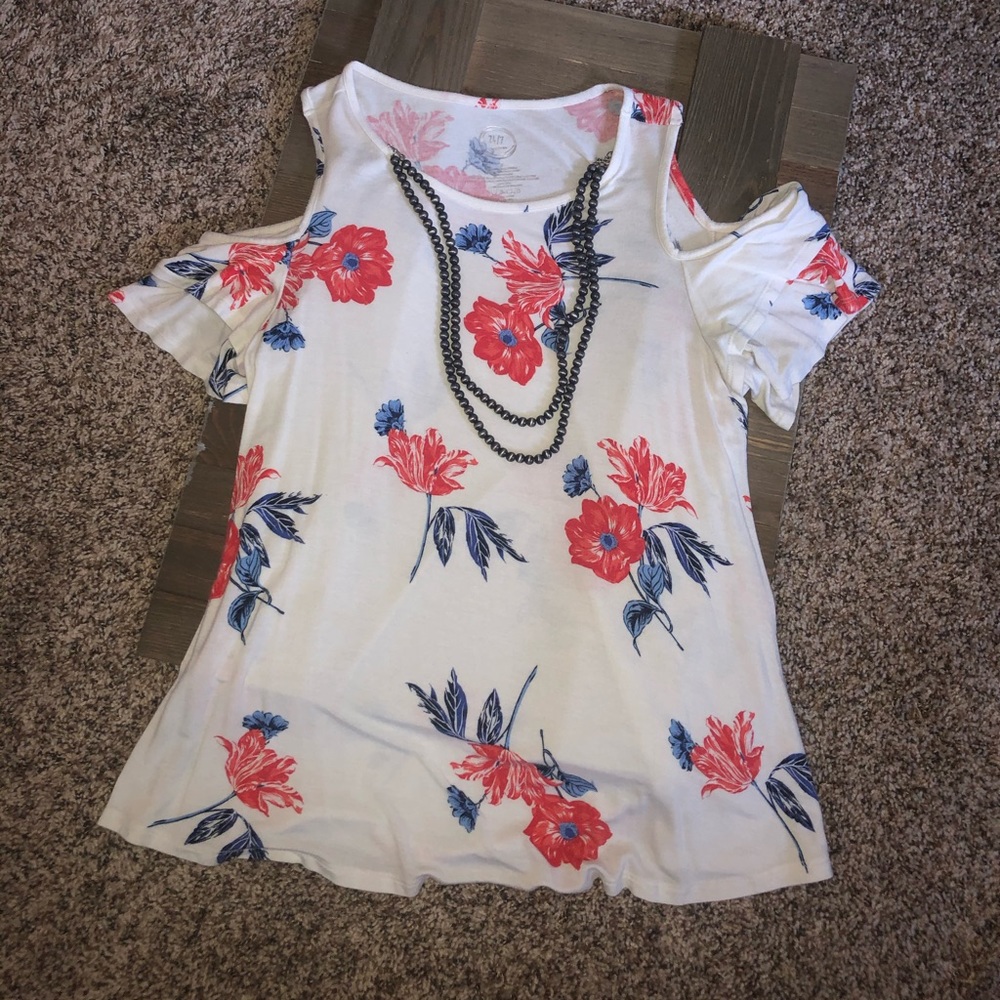Off- the Shoulder Floral Tee